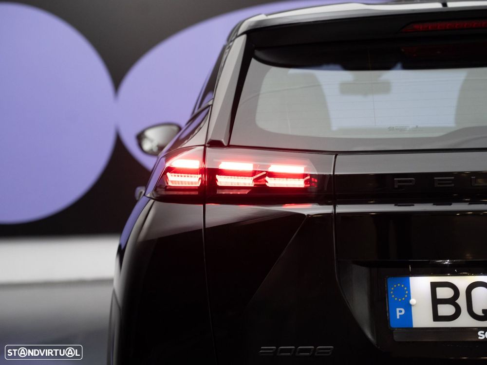 Peugeot 2008 1.2 PureTech Style - 11