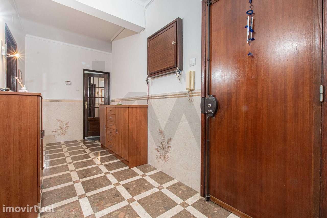 Apartamento T3 em Vila Franca de Xira - Santa Sofia, Rua 2 de Abril - Grande imagem: 4/24
