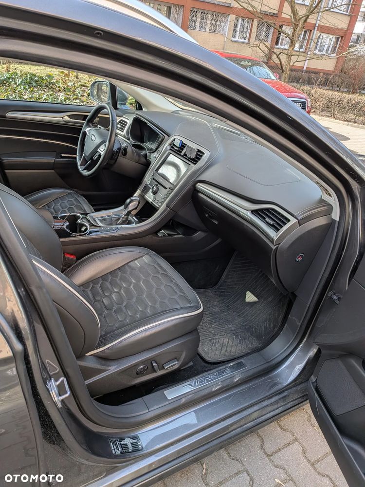 Ford Mondeo Vignale 2.0 TDCi 4WD PowerShift - 16