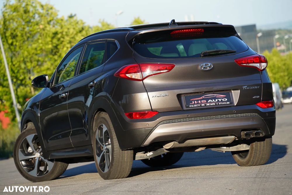 Hyundai Tucson 2.0 CRDI 4WD 6AT Luxury+ - 4