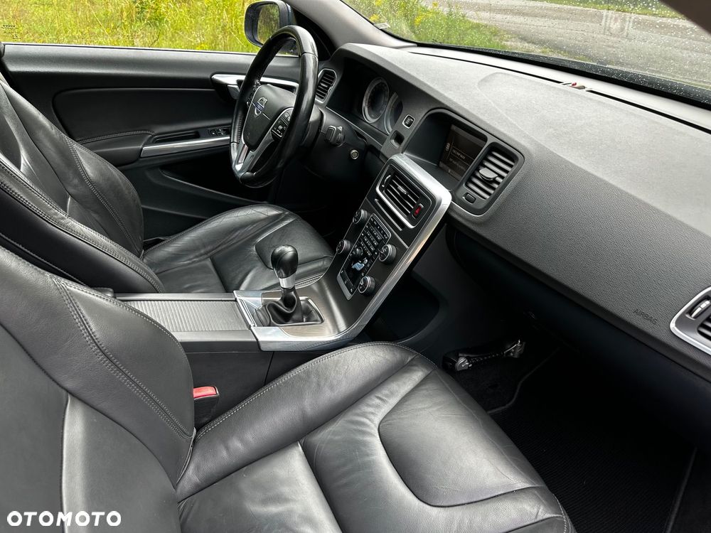 Volvo S60 - 15