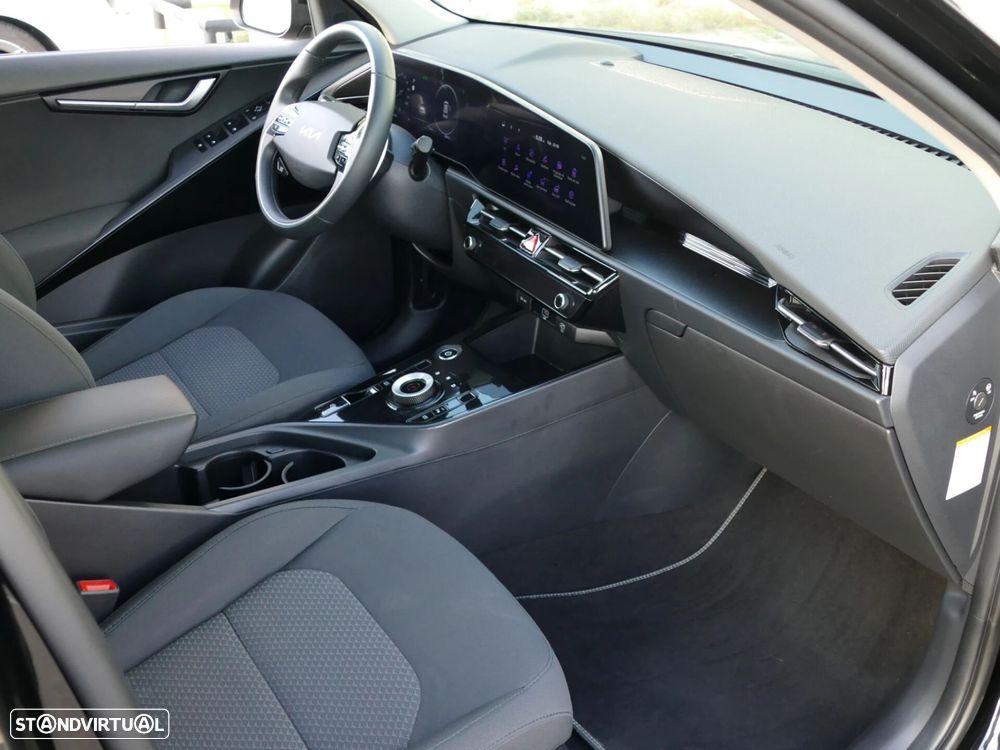 Kia Niro EV 64kWh Tech - 25