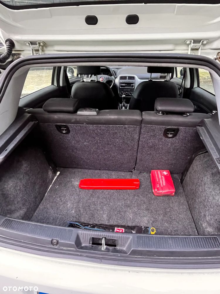 Fiat Punto - 11