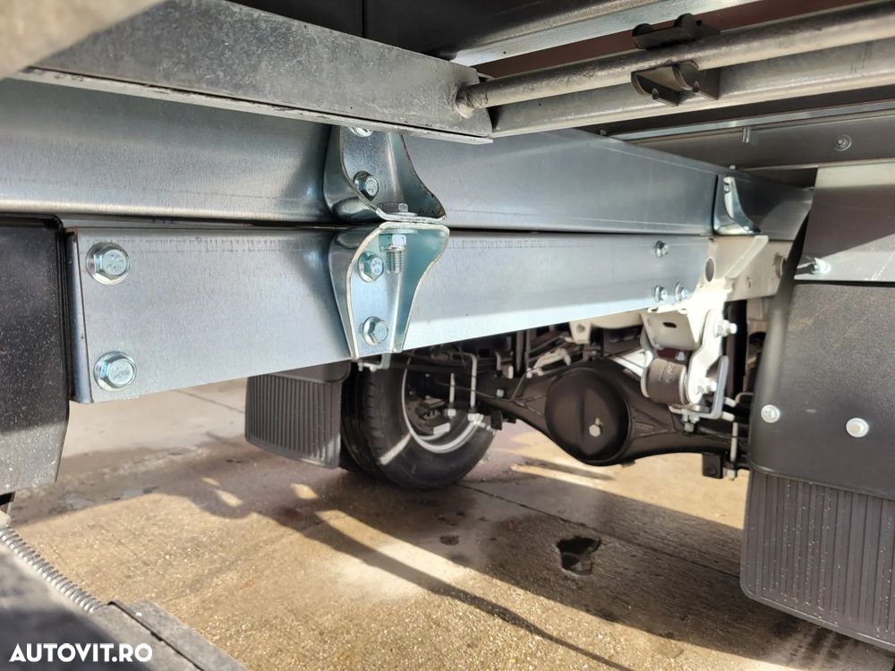 Piaggio NP6 Box Izoterm - 11