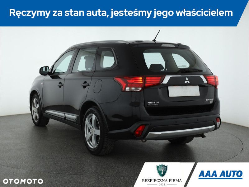 Mitsubishi Outlander - 5