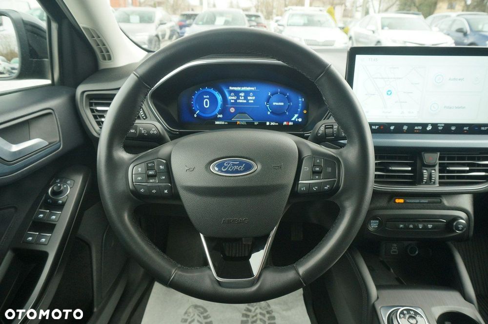 Ford Focus - 13