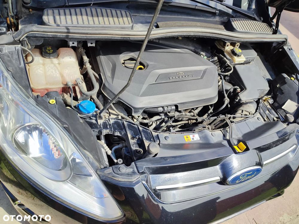 Ford Grand C-MAX - 19