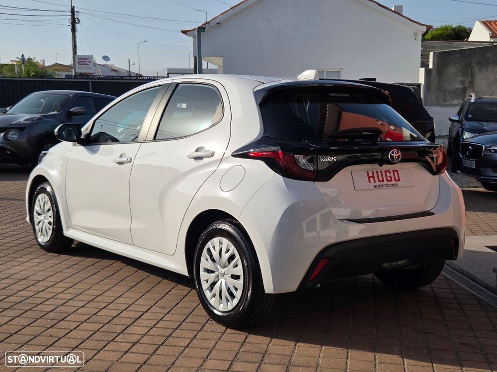 Toyota Yaris - 7
