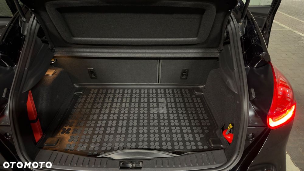 Ford Focus 2.3 EcoBoost RS - 38