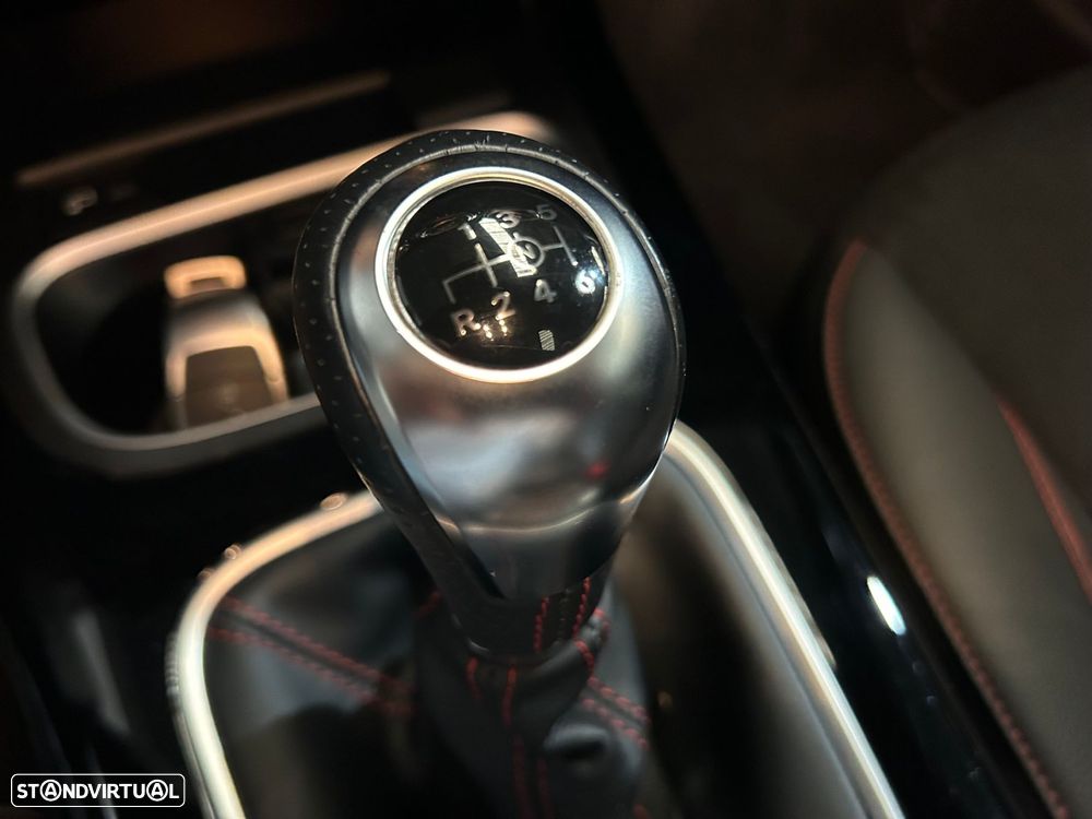 Mercedes-Benz A 160 AMG Line - 31
