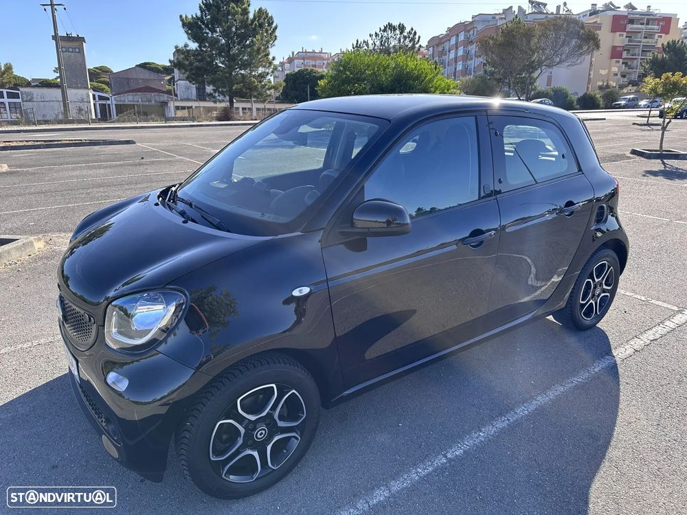 Smart ForFour EQ - 3