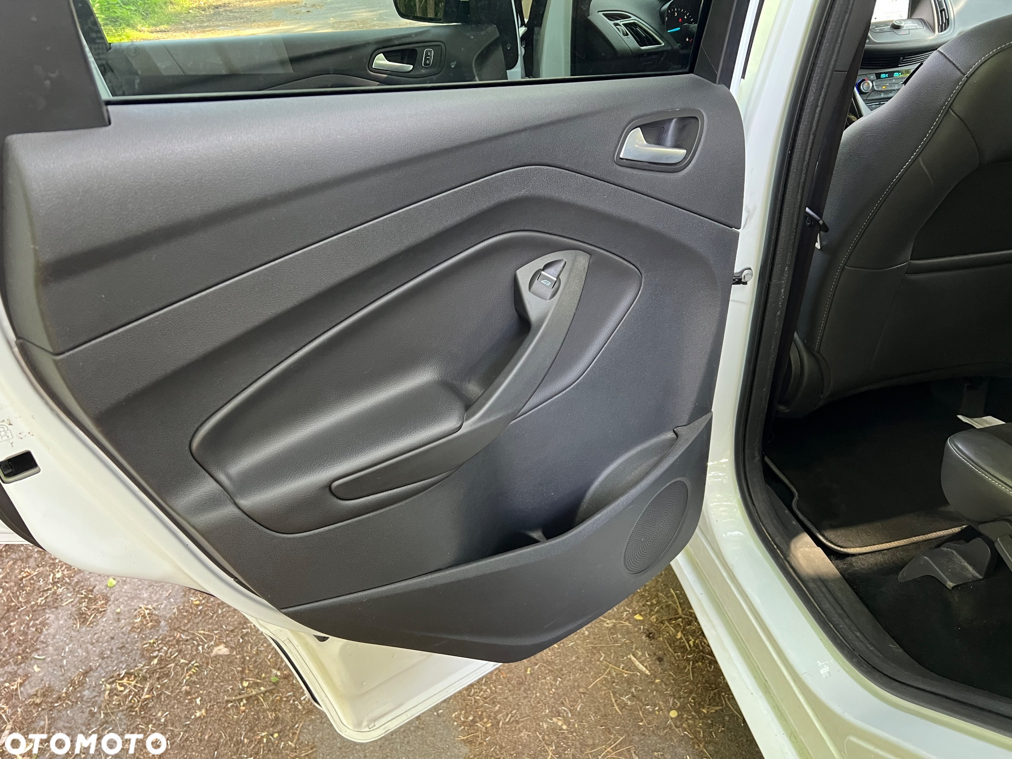 Ford Kuga 2.0 TDCi FWD ST-Line - 21