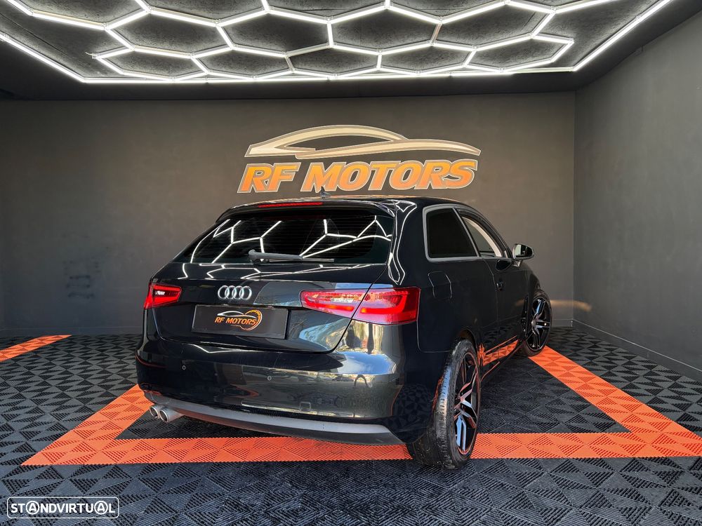 Audi A3 2.0 TDI Design - 8