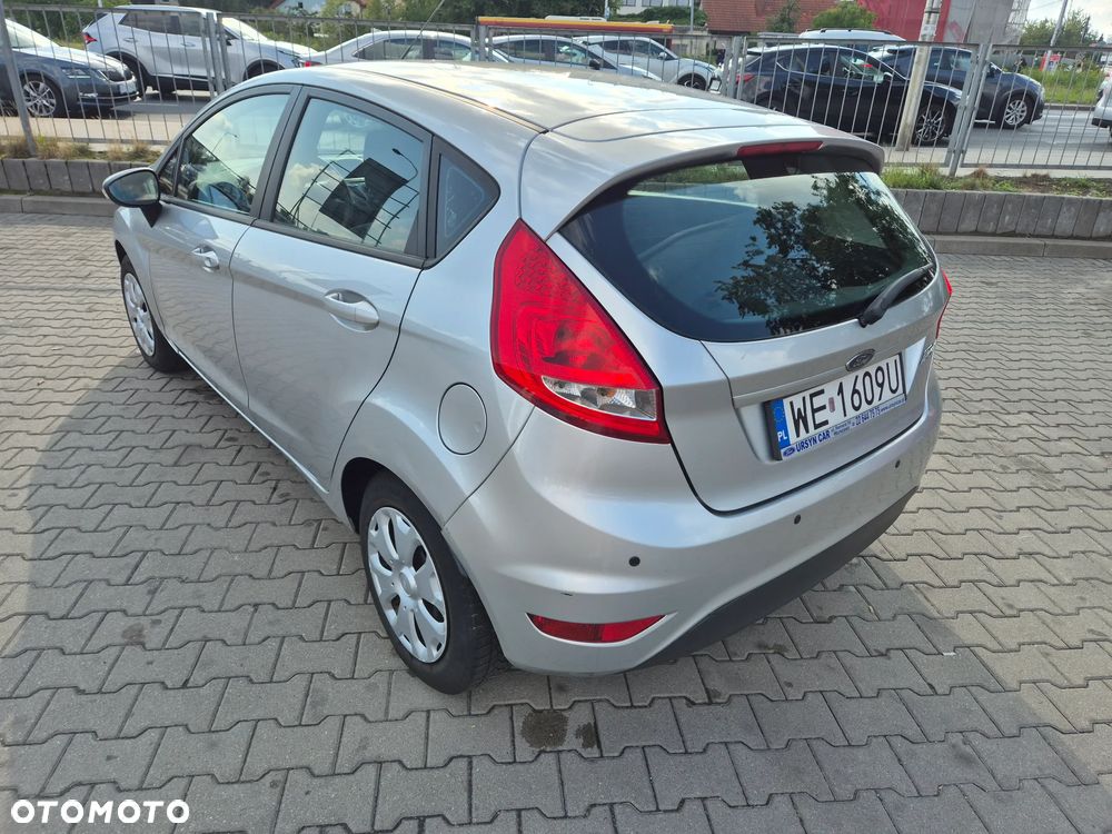 Ford Fiesta 1.25 Ambiente - 6