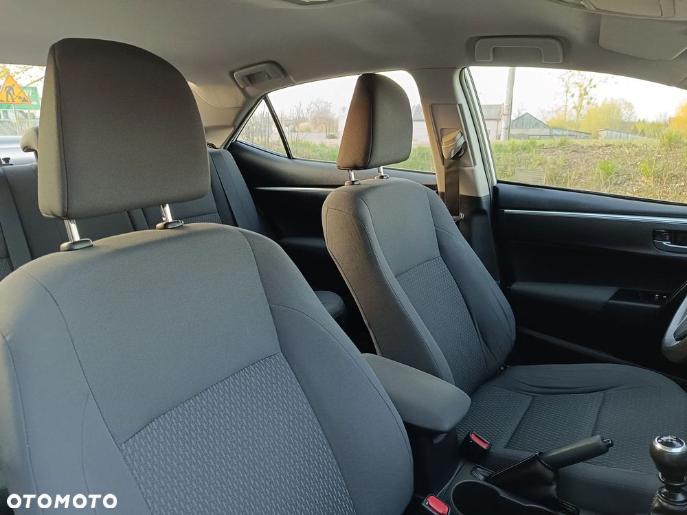 Toyota Corolla 1.4 D-4D Comfort - 28