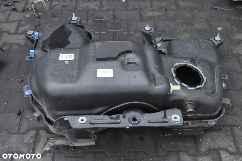 LAND ROVER DEFENDER L663 3.0 ZBIORNIK PALIWA 21R - 3