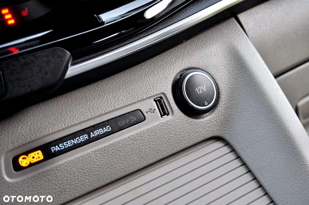 Ford Tourneo Custom 2.0 TDCi L2 Titanium SelectShift - 24