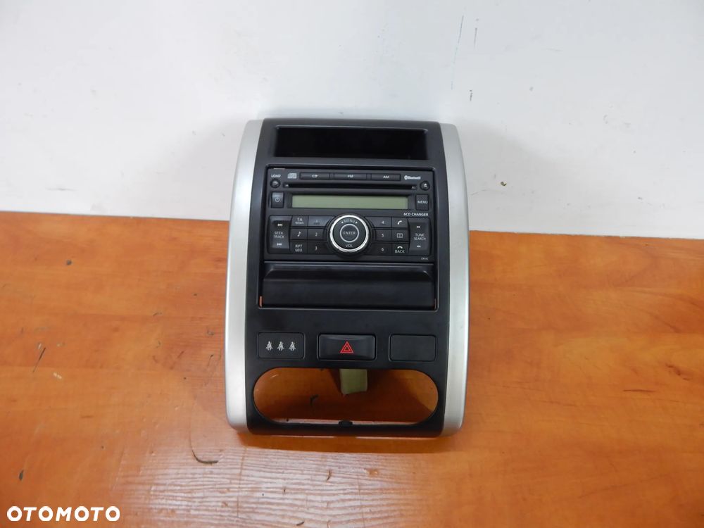 Radio ramka obudowa Nissan X-trail T31 07-13 Łuków części - 1