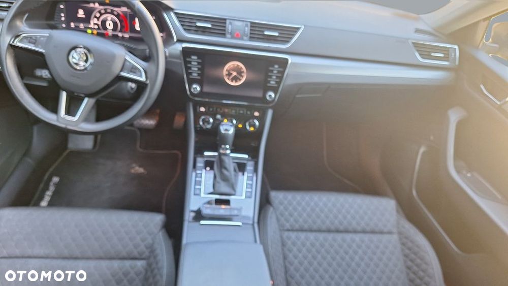 Skoda Superb 2.0 TDI SCR Style DSG - 11