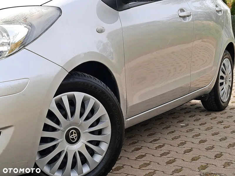 Toyota Yaris 1.33 Sol - 31