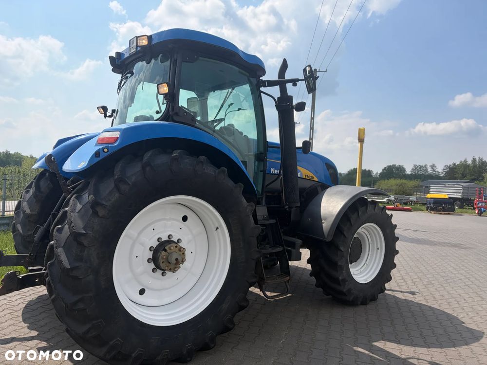 New Holland T7050 - 5