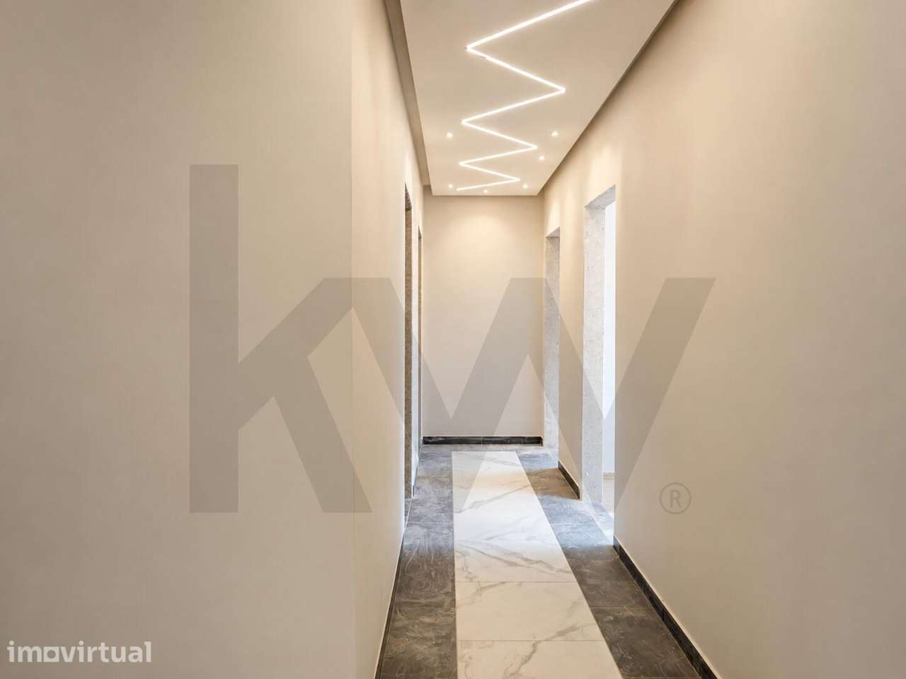 Hotel Renovado no Centro de Faro | Investimento Exclusivo com Elevado - Grande imagem: 5/42