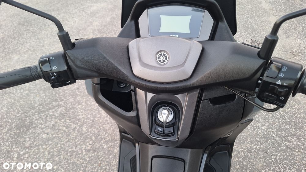 Yamaha NMAX - 20