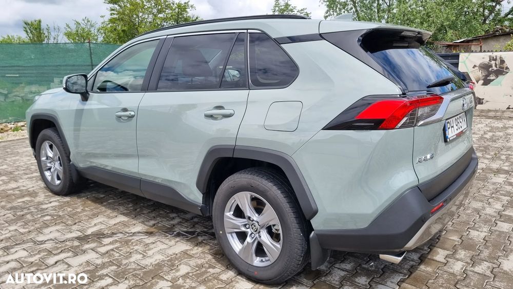 Toyota RAV4 - 7