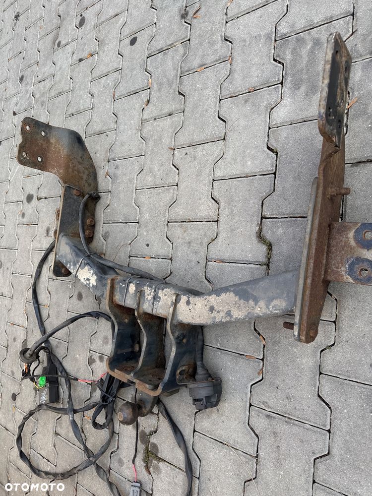 Hak holowniczy z instalacją Ford Transit Mk8 14-16r - 3