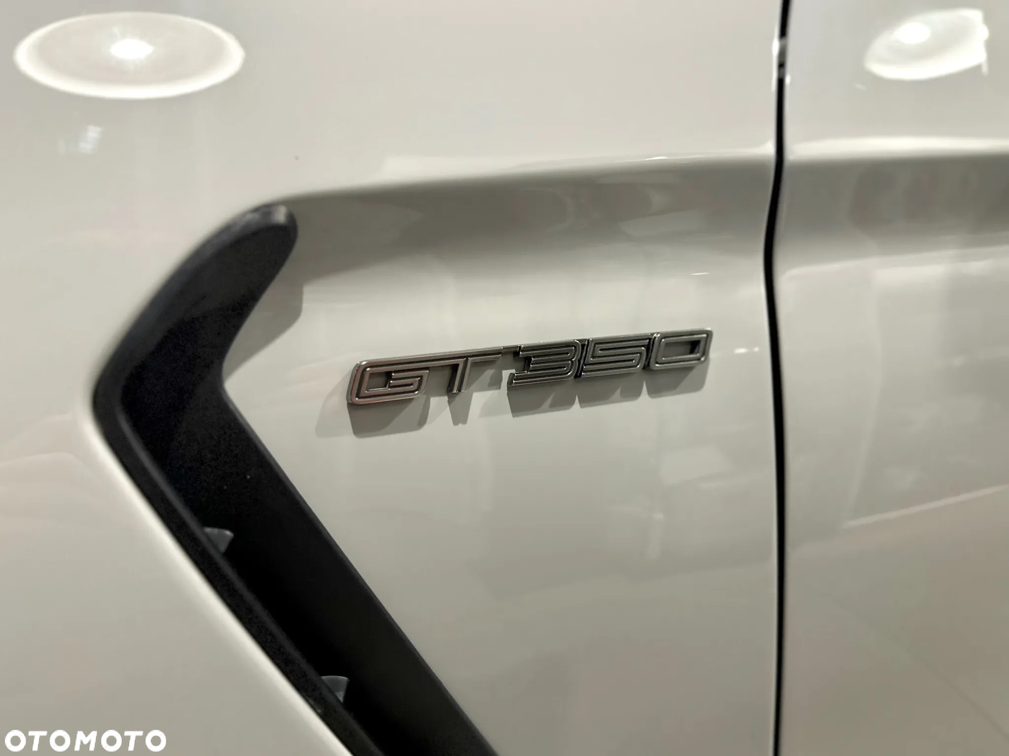 Ford Mustang - 7