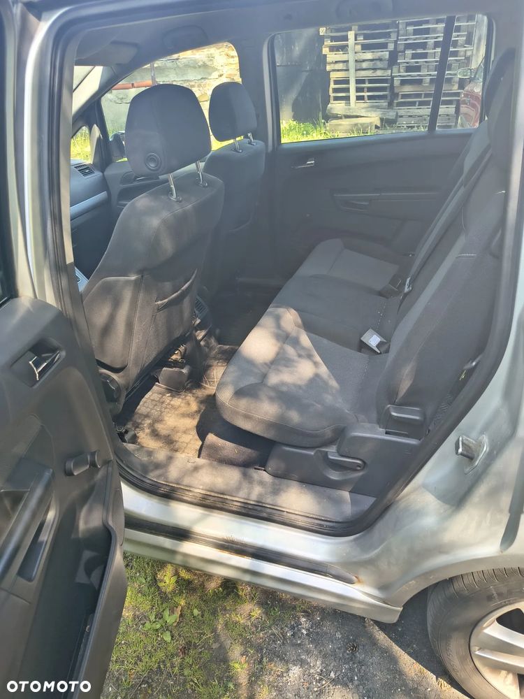 Opel Zafira 1.8 Enjoy - 9