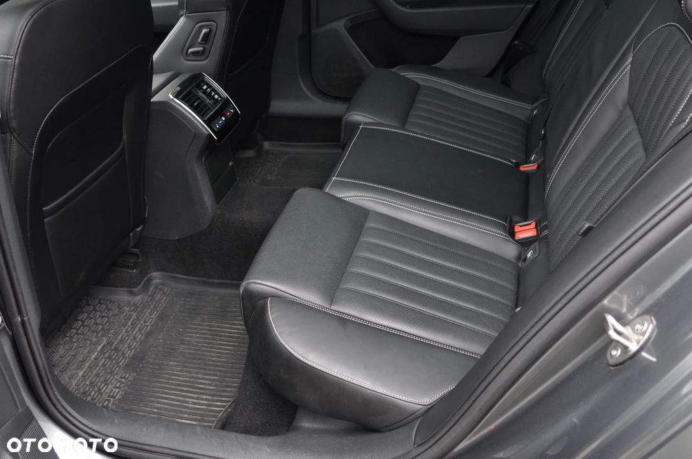 Skoda Superb 2.0 TDI 4x4 DSG Style - 17