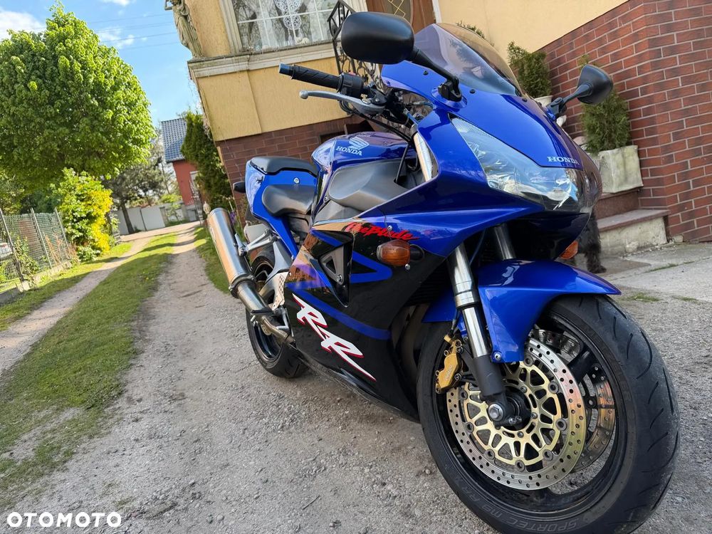 Honda CBR - 2