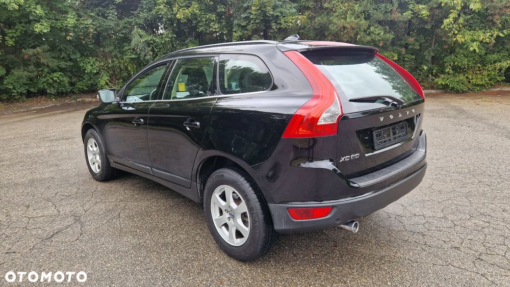Volvo XC 60 D3 Momentum - 5