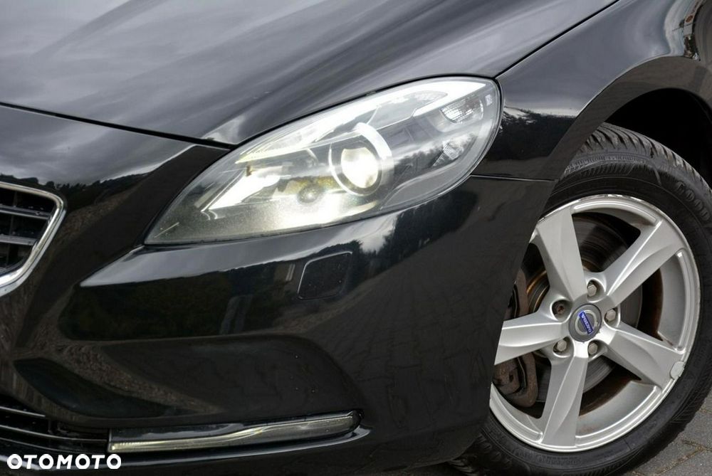 Volvo V40 D3 Geartronic Momentum - 8