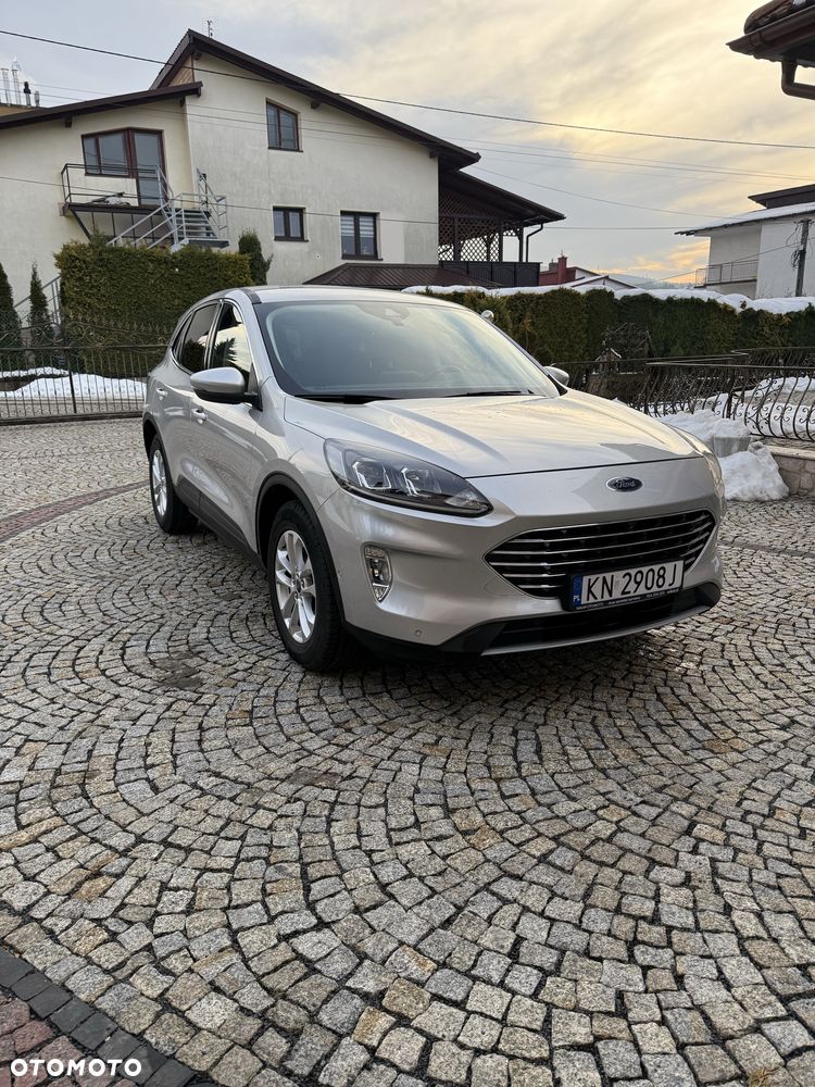 Ford Kuga - 3
