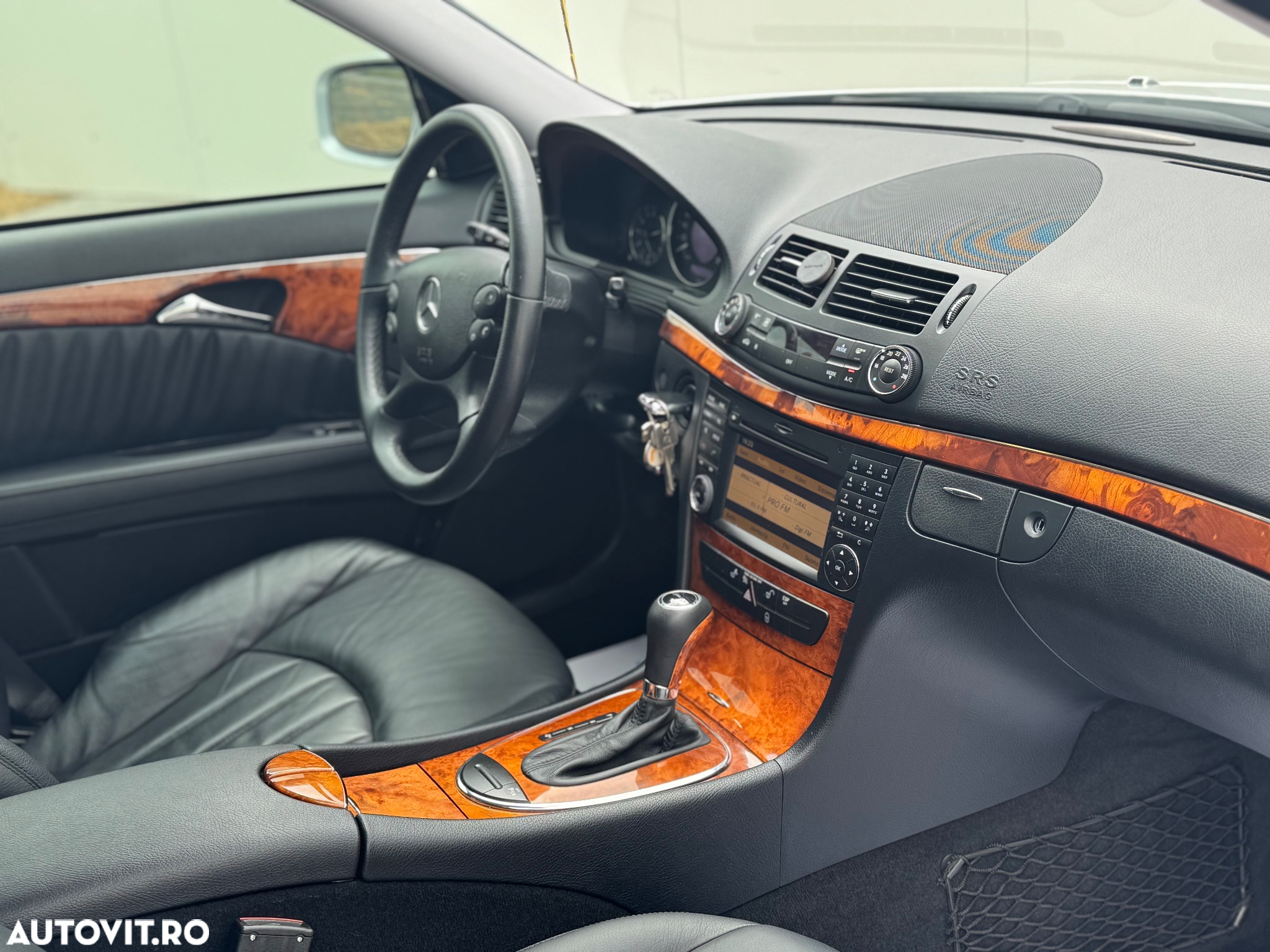 Mercedes-Benz E - 7