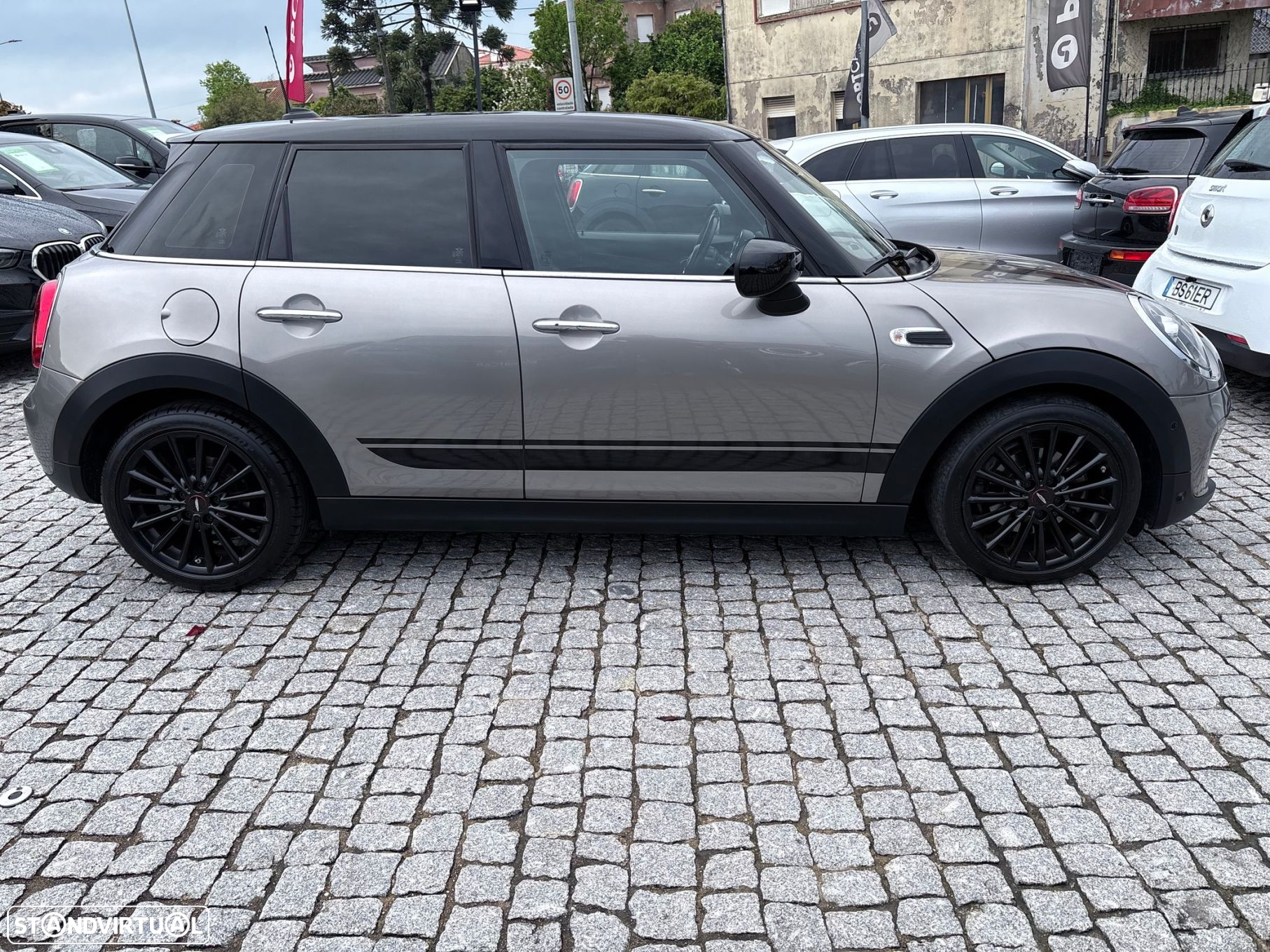 MINI 5 Portas One Auto - 10