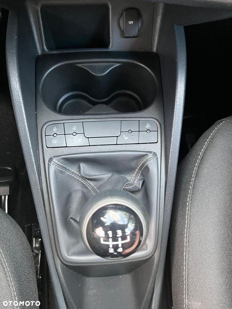 Seat Ibiza 1.4 16V Style - 27