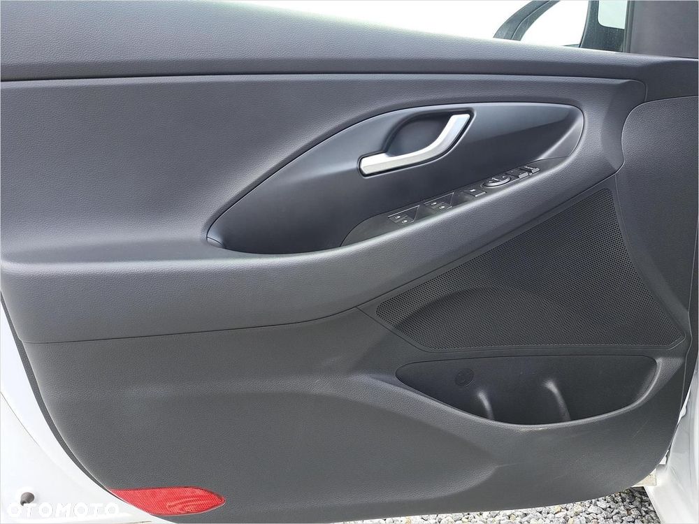 Hyundai i30 - 11