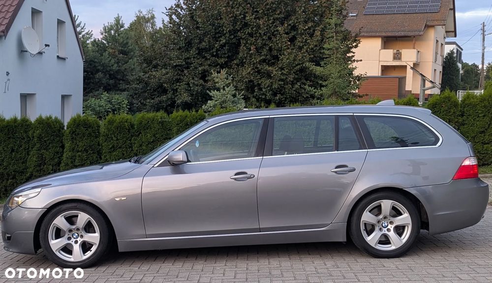 BMW Seria 5 - 32