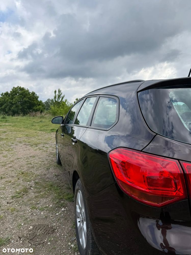 Opel Astra 1.7 CDTI DPF ENERGY - 15
