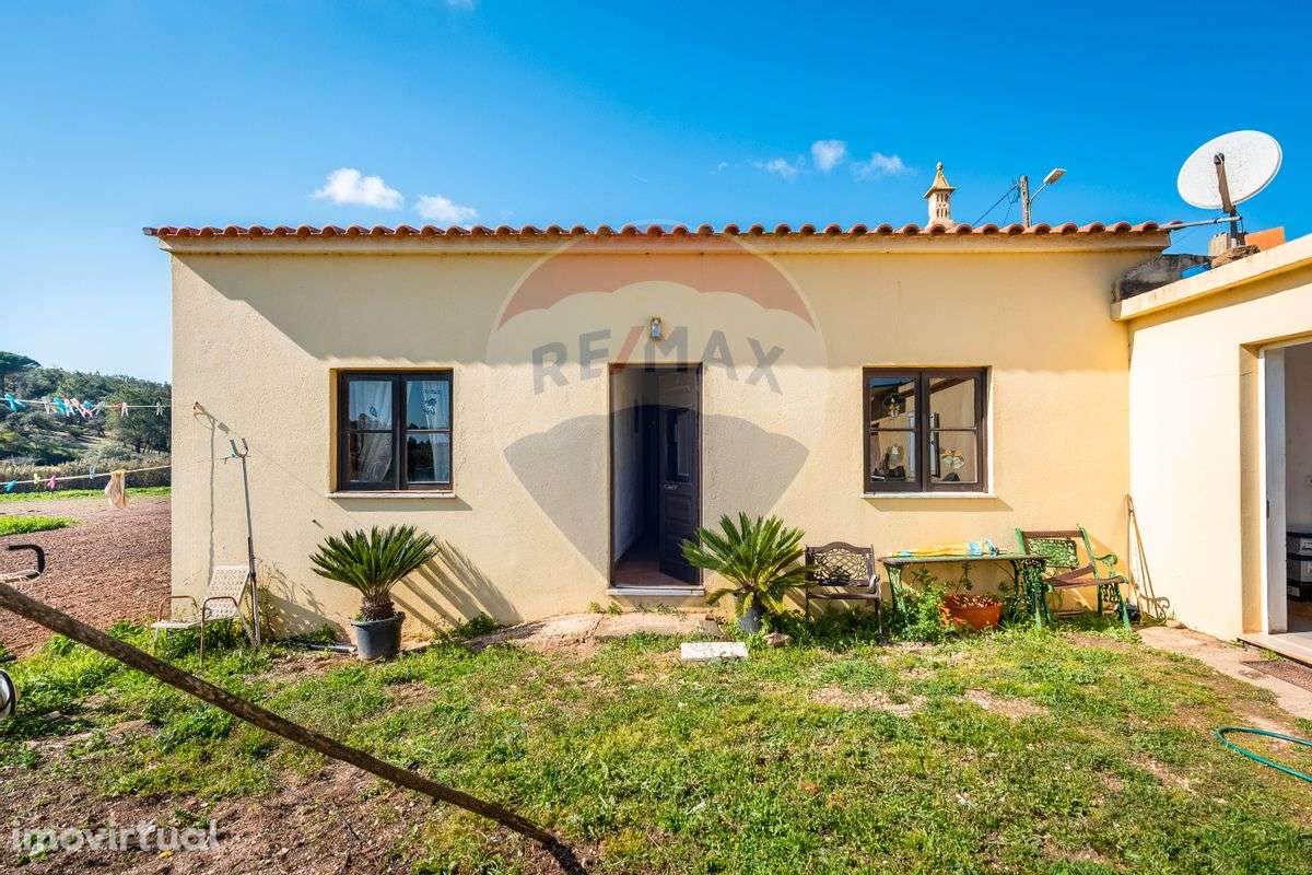 Moradia T2 para venda - Grande imagem: 2/18