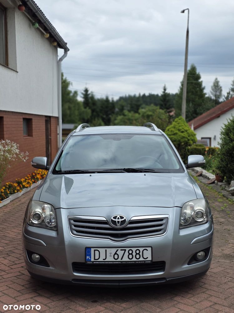 Toyota Avensis 2.0 D-4D Luna - 3