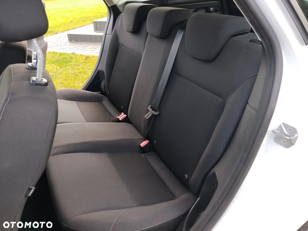 Ford Focus 1.5 TDCi Trend - 18