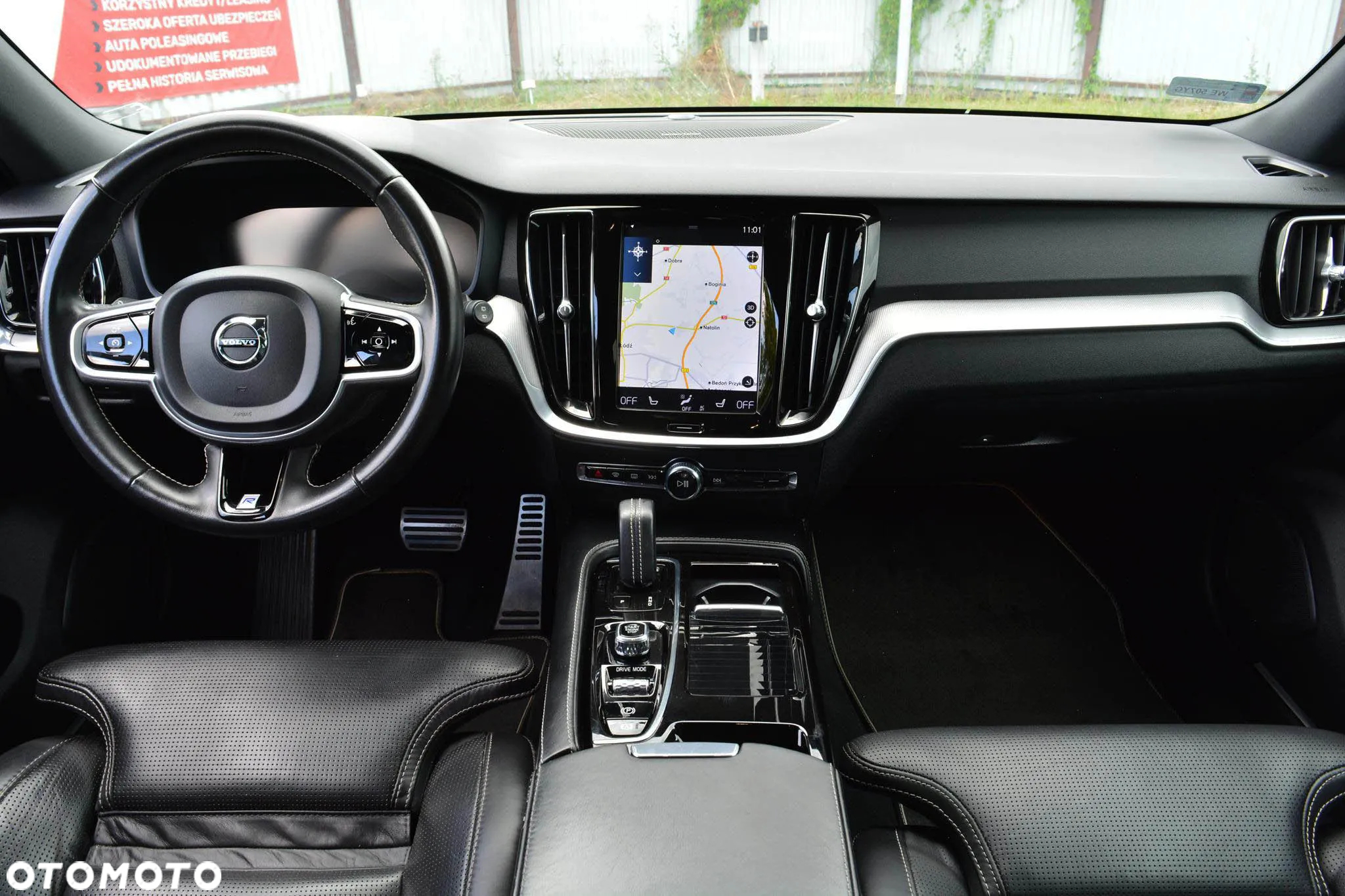 Volvo V60 T8 AWD Plug-In Hybrid R-Design - 15