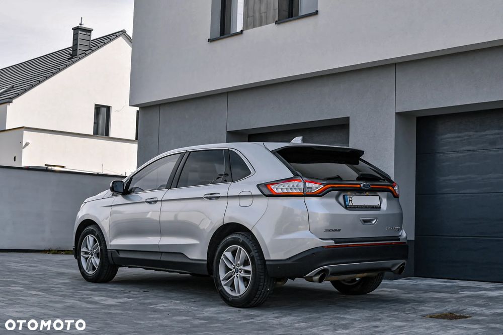 Ford Edge - 5