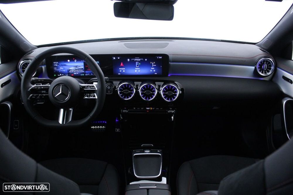 Mercedes-Benz CLA 180 d Shooting Brake AMG Line Aut. - 18