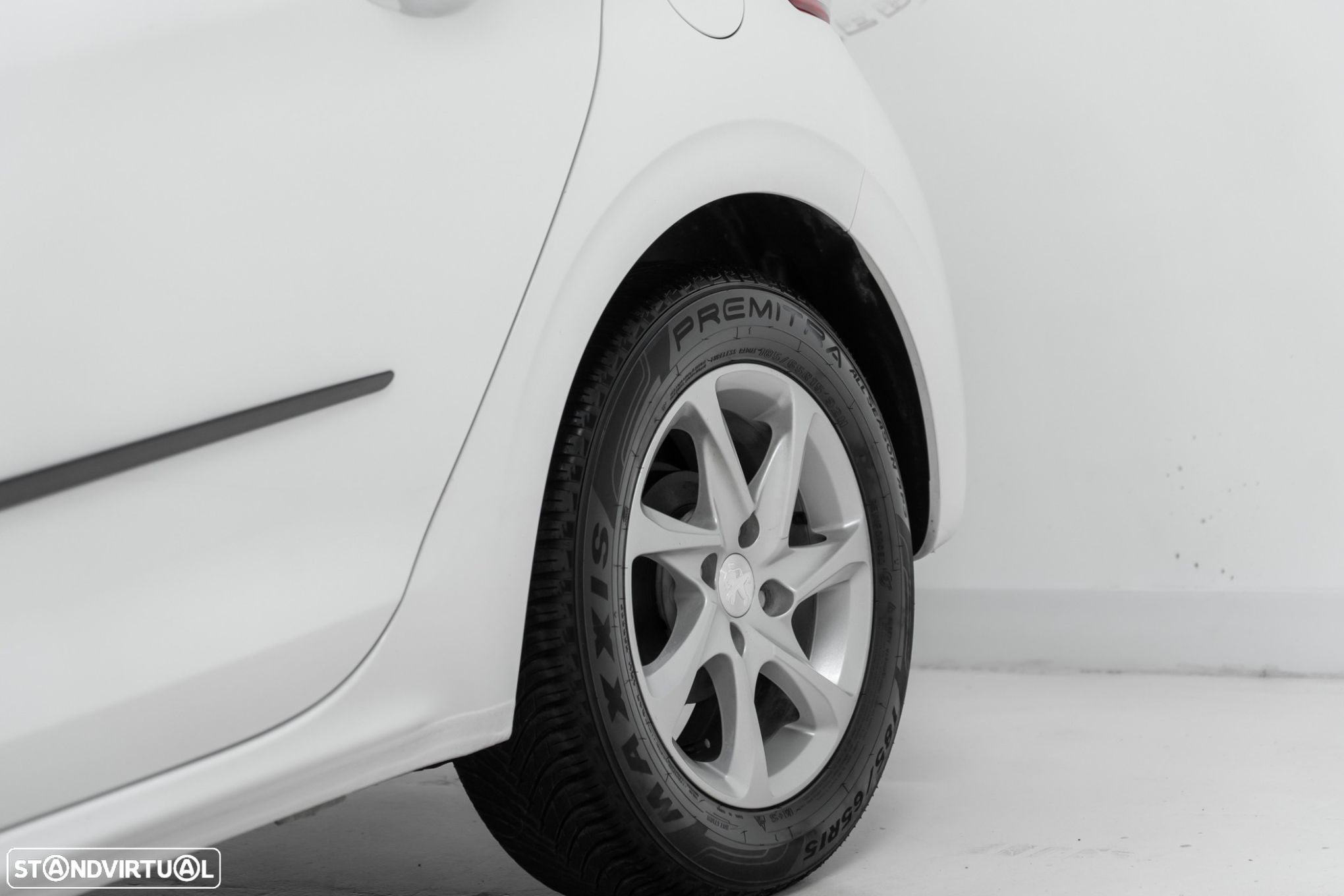 Peugeot 208 1.2 PureTech Active - 18