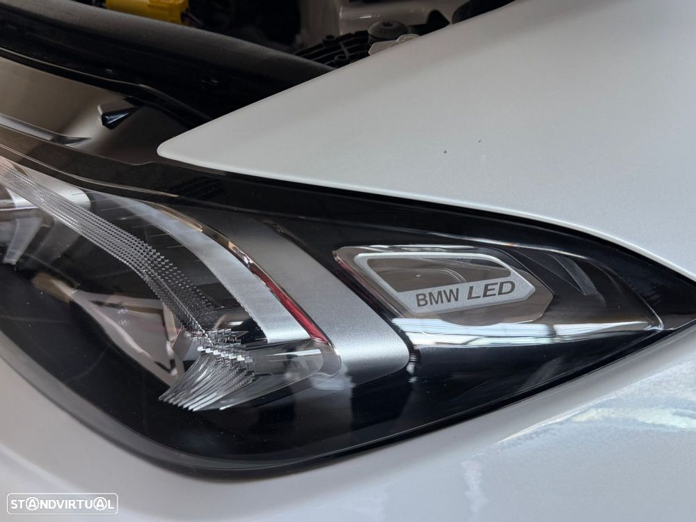 BMW 318 d Aut. Sport Line - 16